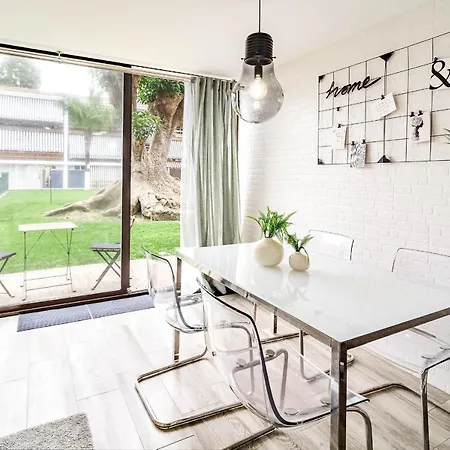 Charming 2 Bedroom In Cortijo Blanco With Pool View Marbella